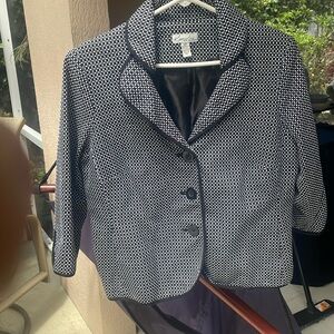 PETITE CROPPED BLAZER